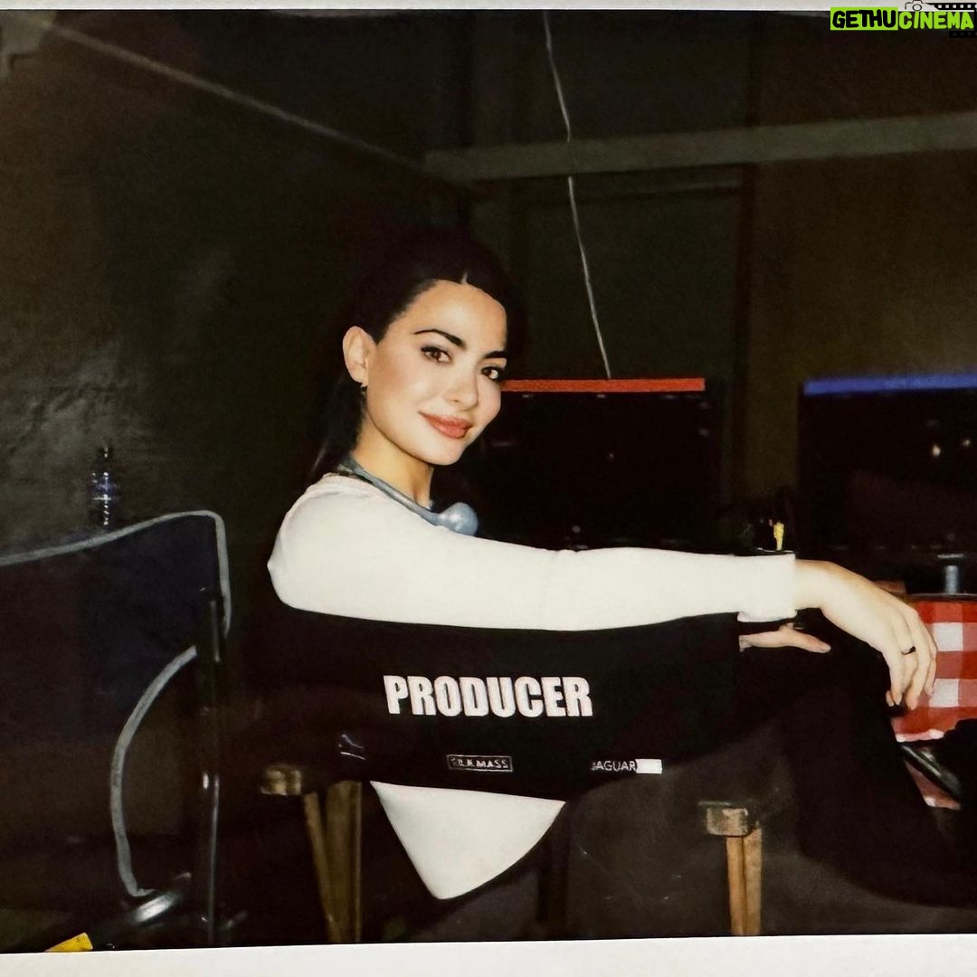Emeraude Toubia Instagram - The joy of Horror: Building family and friends through exciting storytelling ✝️🩸🎬 @rosariothemovie