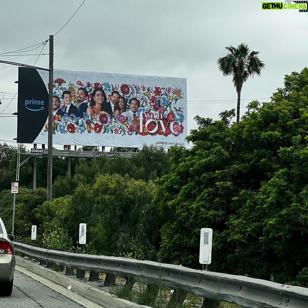 Emeraude Toubia Instagram - What a way to be welcomed back to LA. This little Texas girl’s Hollywood dreams keep coming true. So grateful to the artists who make this possible. @gloriakellett @amazonstudios @primevideo and my cast and crew family ❤️🌸🌼 Los Angeles, California