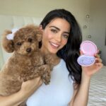Emeraude Toubia Instagram – My smile is no secret: @invisalign aligners! A great day starts with good morning kisses from Goldie, and my Invisalign® aligners! On my journey to a great smile with the most advanced clear aligner system in the world. And they’re so comfortable!! Click the link in my bio to find an Invisalign doctor near you! Thank you Invisalign treatment for being a great reason to smile :) #invisalignpartner #invisalign #SmileSquad