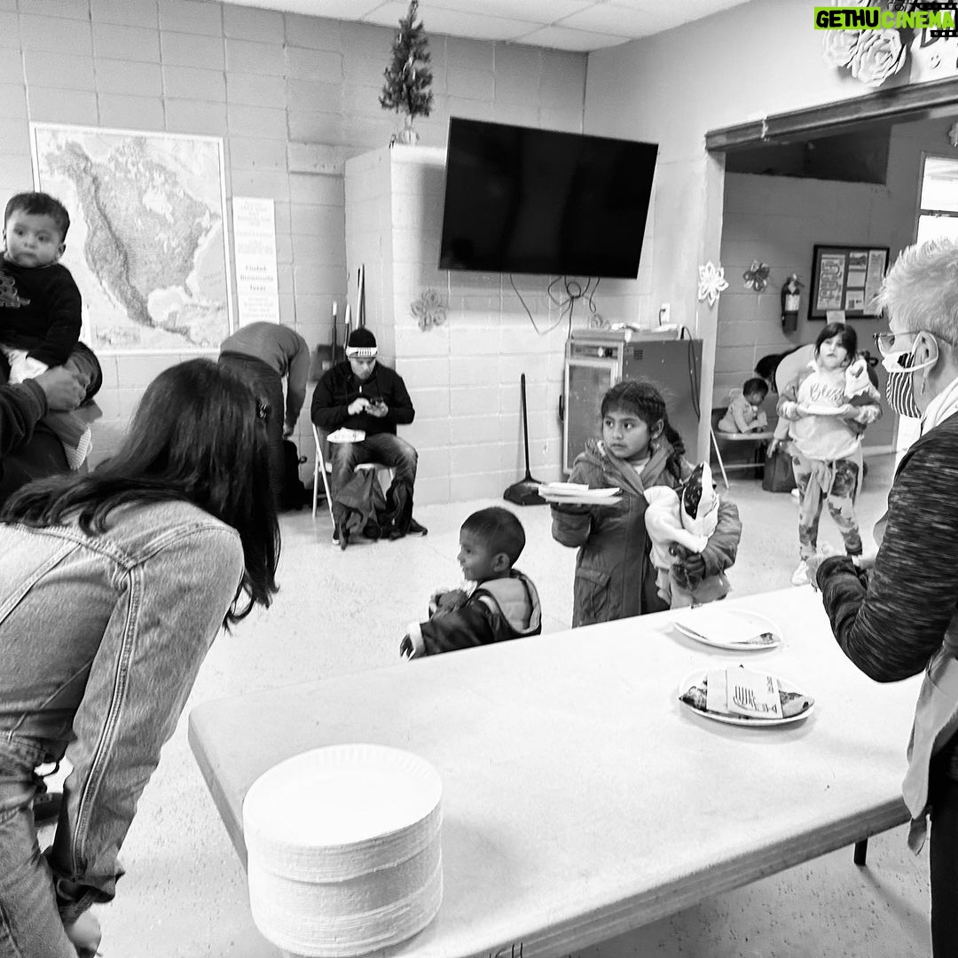 Emeraude Toubia Instagram - Every day is holiday season for @teambrownsville! Working nonstop to get asylum seekers the help they need to live lives of safety, freedom and dignity. Today I joined Team Brownsville to bring a smile, comfort, information and supplies to people in need. To my local friends, I ask you to help with donating food, feminine hygiene products, baby food, etc. And to my friends around the world, please donate through their website. I urge you to help Team Brownsville or any charity of choice, not only this holiday season, but year round. It’s not the size of the present; it’s the size of your heart. Our future starts now! Brownsville, Texas