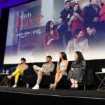 Emeraude Toubia Instagram – The @primevideo Experience #FYC @televisionacad @amazonstudios panel! 💙💛

Our @withloveonprime cast, ‘glorious’ leader @gloriakellett and radiant moderator @evalongoria !! ❤️ Los Angeles, California