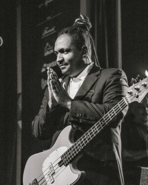 Emicida Instagram - @riomontreuxjazzfestival vai ficar pra sempre na memória 💛🌿

Fotos: @ibcardoso
Acervo: @lab_fantasma
