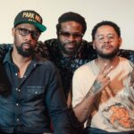 Emicida Instagram - Tem sido dias corridos. Mas gratificantes e de muito aprendizado também! Daqui a pouco atacamos em Miami. Mas só queria deixar registrado aqui o quanto Los angeles foi incrível ( thanks a lot @jazzisdead )e dizer para aquele menino lá do cachoeira, que um dia andou por aí, pra cima e pra baixo com um disco do Wu tang Clan nas mãos, que a continuidade dele pode trombar o Rza no estúdio e dizer a ele, as coisas que o menininho sonhava dizer se um dia acontecesse! Obrigado thank you gracias ありがと