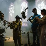 Emicida Instagram - Tudo pronto pra hoje João Rock, embora seja suspeito pra falar, esse show está emocionante. Um dos mais bonitos que já montamos. Ao lado de Marcos valle, rashid e drik tudo fica mais bonito ainda! Aguardamos vcs as 22:10 📸: @ibcardoso / @irmaosdelgado_ Acervo: @lab_fantasma