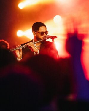 Emicida Instagram - @riomontreuxjazzfestival vai ficar pra sempre na memória 💛🌿

Fotos: @ibcardoso
Acervo: @lab_fantasma