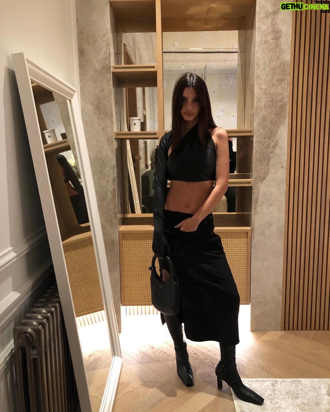 Emily Ratajkowski Instagram - merci! @nicolas.difelice @courreges @acnestudios Paris, France