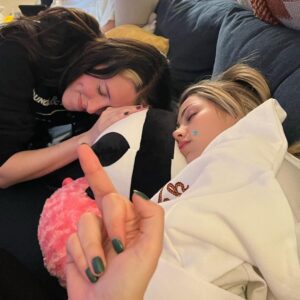 Emily Rudd Instagram - thank u 2023 u were special