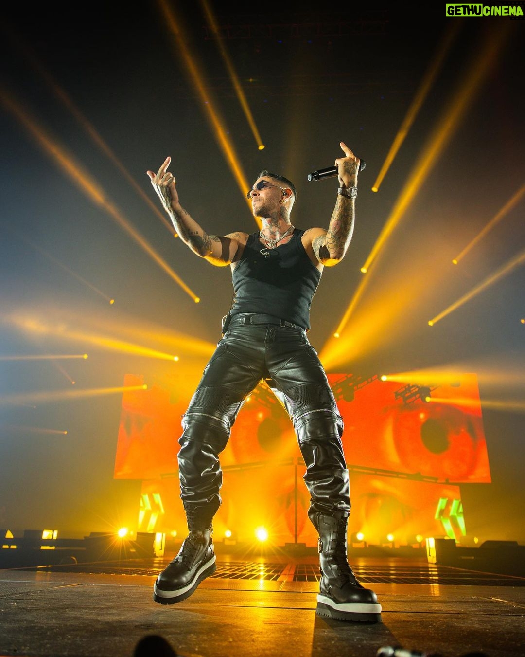 Emis Killa - 74.6K Likes - Fuck you twice. 🖕🏼🖕🏼
