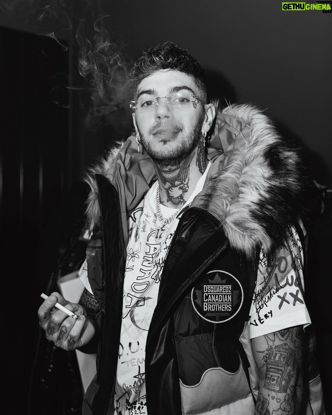 Emis Killa - 110.8K Likes - Dilf