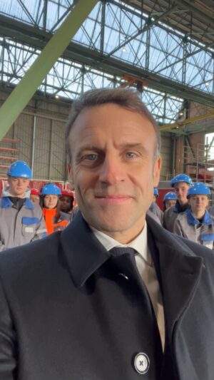Emmanuel Macron Instagram - Pour tous les élèves en lycée pro.