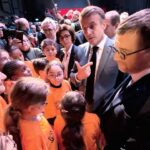 Emmanuel Macron Instagram – Avec vous à Clichy-sous-Bois.