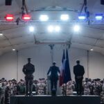 Emmanuel Macron Instagram – Immense fierté d’être à vos côtés, de vous témoigner la reconnaissance de la Nation et vous dire en son nom qu’elle sait que vos familles vous manquent. Elle sait vos sacrifices, votre courage, votre honneur.

Soldats, marins, aviateurs,

Merci infiniment. Jordanie