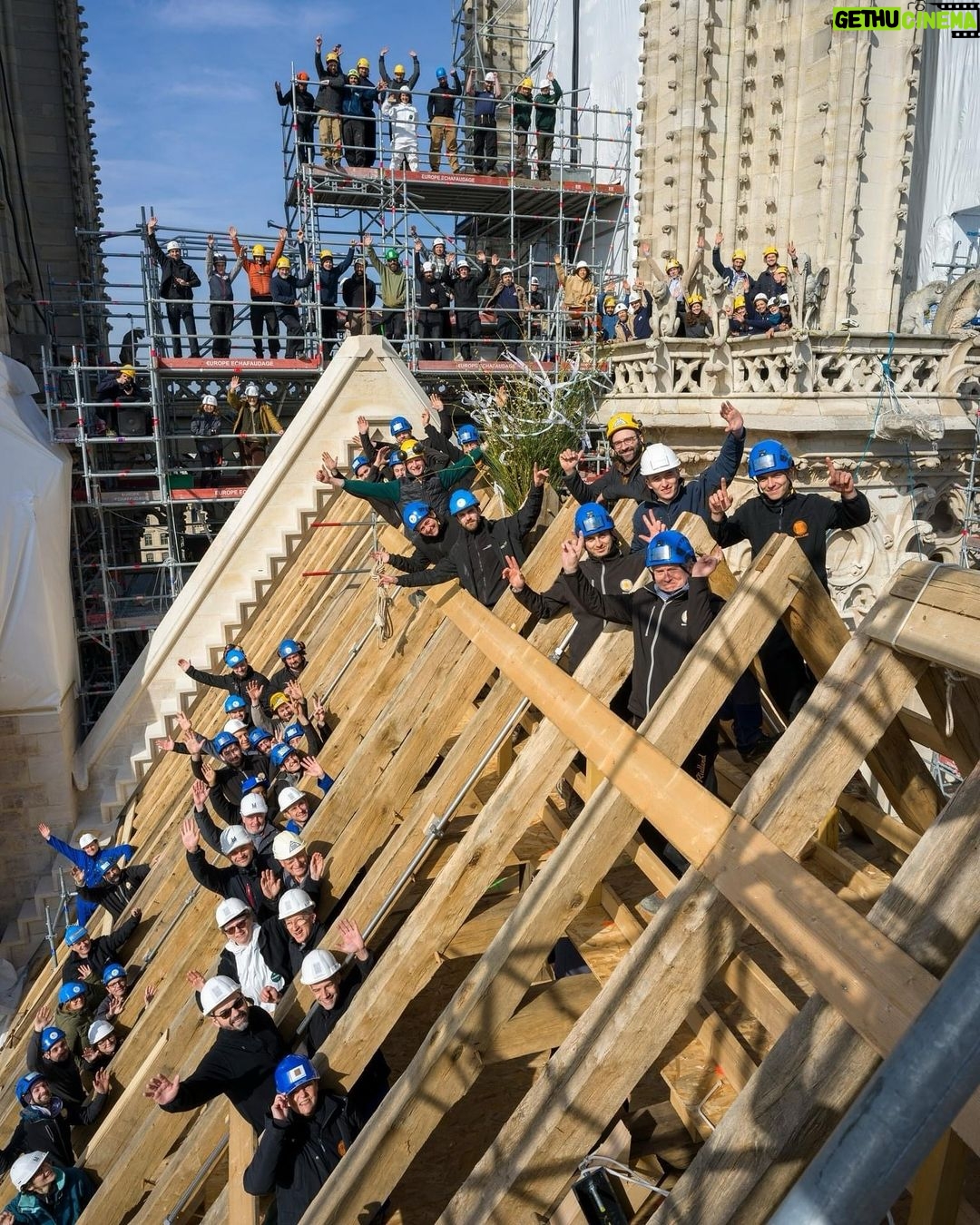 Emmanuel Macron Instagram - Cathédrale Notre-Dame de Paris