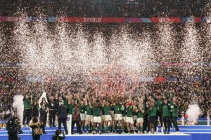 Emmanuel Macron Instagram - Merci à toutes celles et à tous ceux qui ont œuvré au succès de cette Coupe du monde de rugby que la France était fière d’accueillir.

Une pensée pour notre équipe ce soir.

Félicitations à l’Afrique du Sud pour sa victoire. Well done @CyrilRamaphosa!