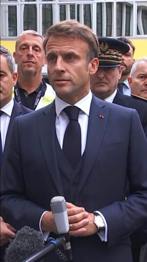 Emmanuel Macron Instagram - 