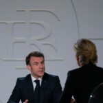 Emmanuel Macron Instagram - Si nous décidons aujourd’hui d’être faibles, si face à quelqu’un qui a franchi toutes les limites, nous disons naïvement : « je n’irai pas plus loin que ceci ou cela », nous ne décidons pas la paix mais la défaite.