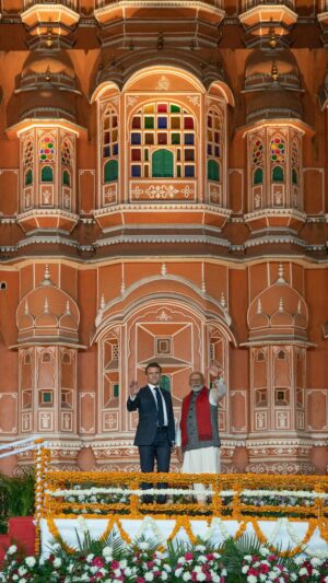 Emmanuel Macron Instagram - A look back at an exceptional trip in India.