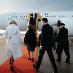 Emmanuel Macron Instagram – Thank you for such a warm welcome. Long live the friendship between Sweden and France!

Photo: Clément Morin.