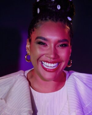 Emmy Raver-Lampman Instagram - II FAMILY. PICTURE. DAY. II