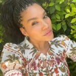 Emmy Raver-Lampman Instagram - II ☂ II