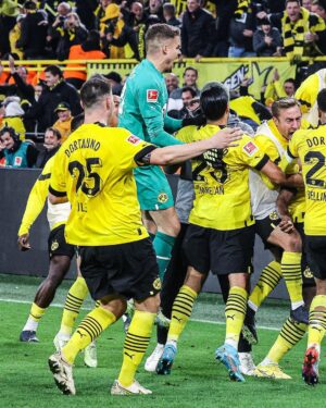 Emre Can Instagram - Hard fought point! Great mentality from the boys to keep going till the end 👊 
Danke für eure Unterstützung ⚫️🟡 #EC23 #weCan