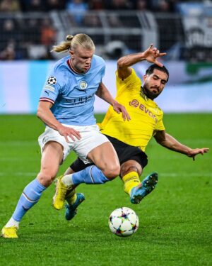 Emre Can Instagram - Round of 16 ✅️ well done team ⚫️🟡 #UCL #weCan