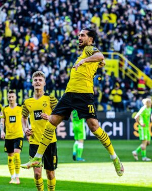 Emre Can Instagram - G⚽️⚽️⚽️⚽️⚽️⚽️D vibes! Thanks for your support today and congrats on your debuts boys @tom_rth @jbgittens @11.lionz 👏 #EC23 #weCan