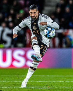 Emre Can Instagram - Always a privilege to wear the @dfb_team jersey 🇩🇪

#EC23 #weCan