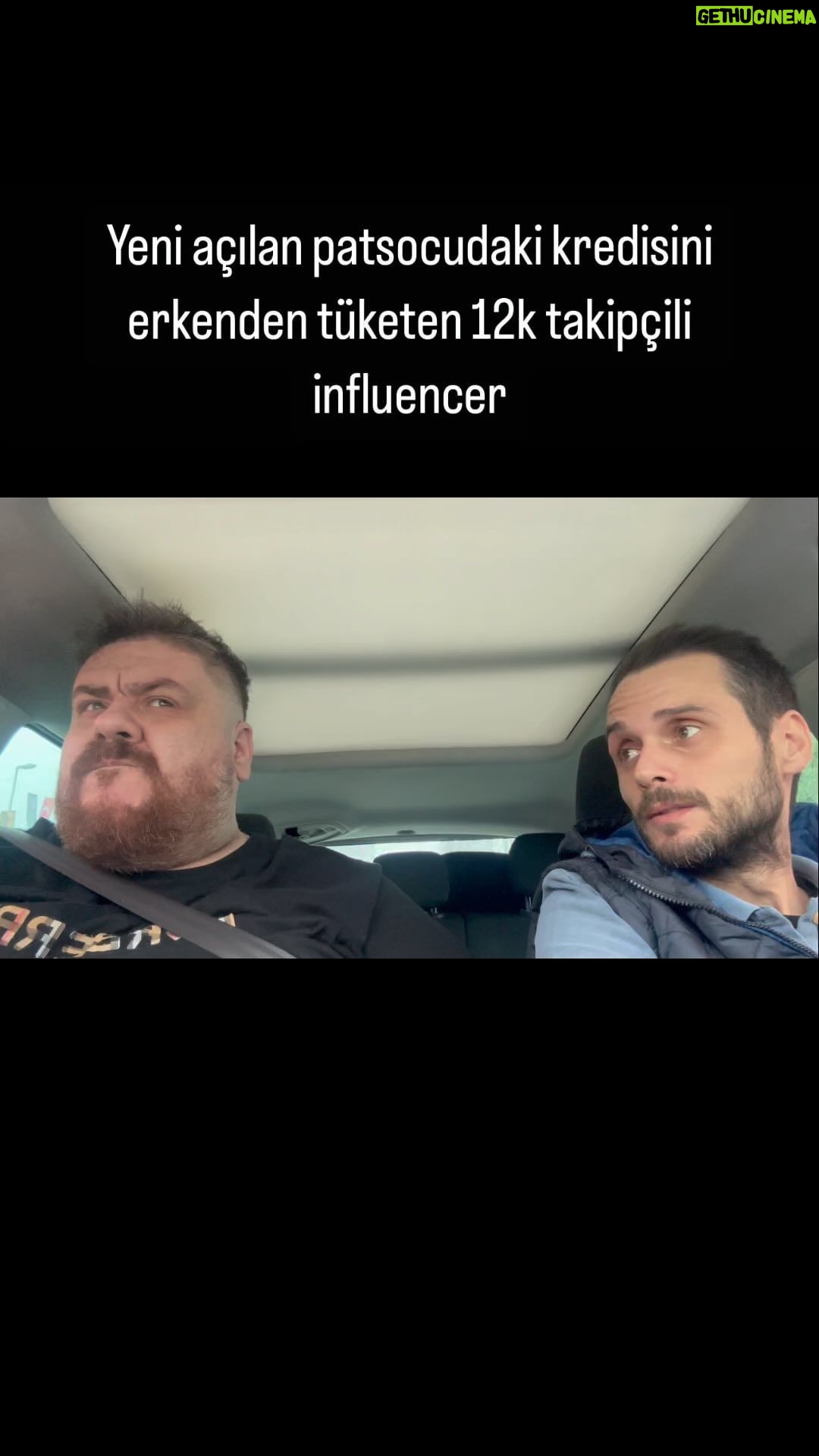 Emre Mutlu - 36.5K Likes - Yeni açılan patsocudaki kredisini erkenden tüketen 12k takipçili influencer.
W/ @i.ayaydin