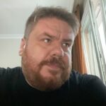 Emre Mutlu Instagram - Sayılı gün çabuk geçer...