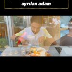 Emre Mutlu Instagram - Açık büfede arkadaşından ayrılan adam. W/ @burakkaydinnnnn Delphin Imperial Luxury Resort - Antalya