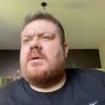 Emre Mutlu Instagram - MiT’e alınmamış ama SiT’e girmeyi başarmış Site istihbarat teşkilatı üyesi ispici Varol.