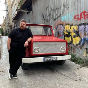 Emre Mutlu Instagram - Taşırız eyvallahta, Mazottan haberin var mı?