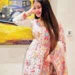 Ena Saha Instagram - Satisfaction lies in the effort, not in the attainment, full effort is full victory. Mahatma Gandhi 📸 @_rimi24_