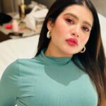 Ena Saha Instagram - I would stop scrolling too😝 📷 @_rimi24_ #enasaha #photooftheday #photoshoot #actress #brown #dress #trending #statement #tollywood #tollywoodonline #outfitoftheday #actorslife #home #sunset #light #explorepage #explore #t2puparazzi