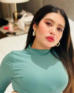 Ena Saha Instagram - I would stop scrolling too😝

📷 @_rimi24_ 

#enasaha #photooftheday #photoshoot #actress #brown #dress #trending #statement #tollywood #tollywoodonline #outfitoftheday #actorslife #home #sunset #light #explorepage #explore #t2puparazzi