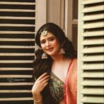 Ena Saha Instagram – শুভ ষষ্ঠী সবাইকে ।

#enasaha #photooftheday #photoshoot #actress #brown #dress #trending #statement #tollywood #tollywoodonline #outfitoftheday #actorslife #home #sunset #light #explorepage #explore #t2puparazzi #subhosashti #pujolook