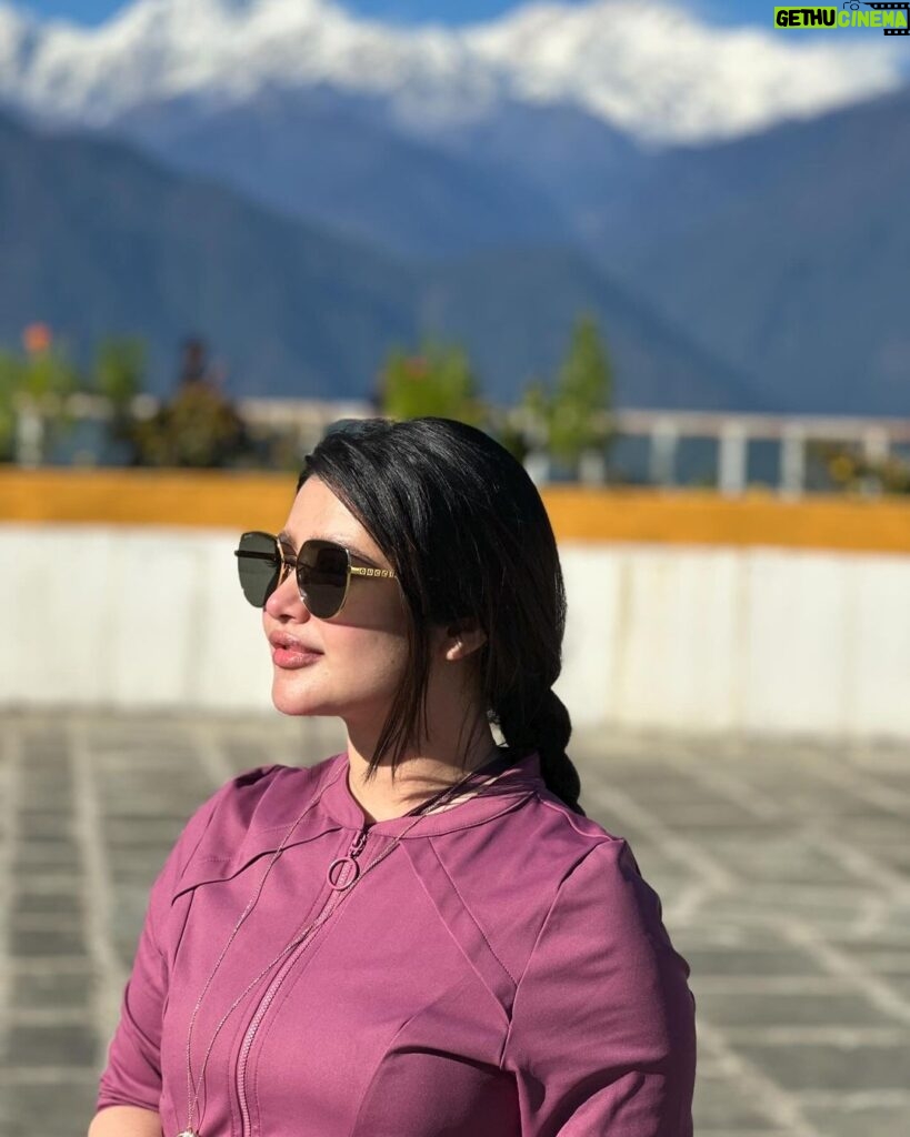 Ena Saha Instagram - “The way is not in the sky; the way is in the heart.” – Buddha . . . #travel #love #live #sky #happiness #nature #photo #blessed #life #enasaha #joy