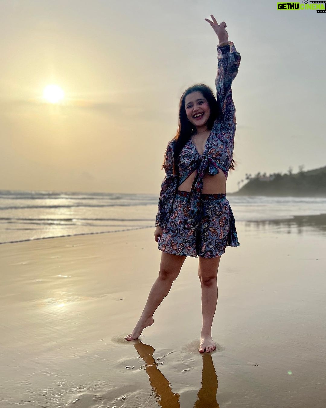 Ena Saha Instagram - Be your own kind of beautiful. . . . . #enasaha #photooftheday #photoshoot #actress #brown #dress #trending #statement #tollywood #tollywoodonline #outfitoftheday #actorslife #home #sunset #light #explorepage #explore #t2puparazzi