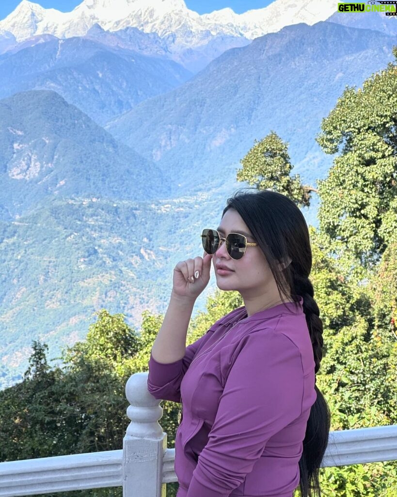 Ena Saha Instagram - “The way is not in the sky; the way is in the heart.” – Buddha . . . #travel #love #live #sky #happiness #nature #photo #blessed #life #enasaha #joy