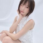 Enako Instagram - 真っ白🤍