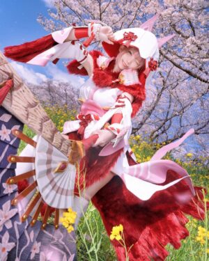 Enako Instagram - モンハンで１番好きなタマミツネ装備🌸

#cosplay #monsterhunter #monsterhuntercosplay #japanesegirl