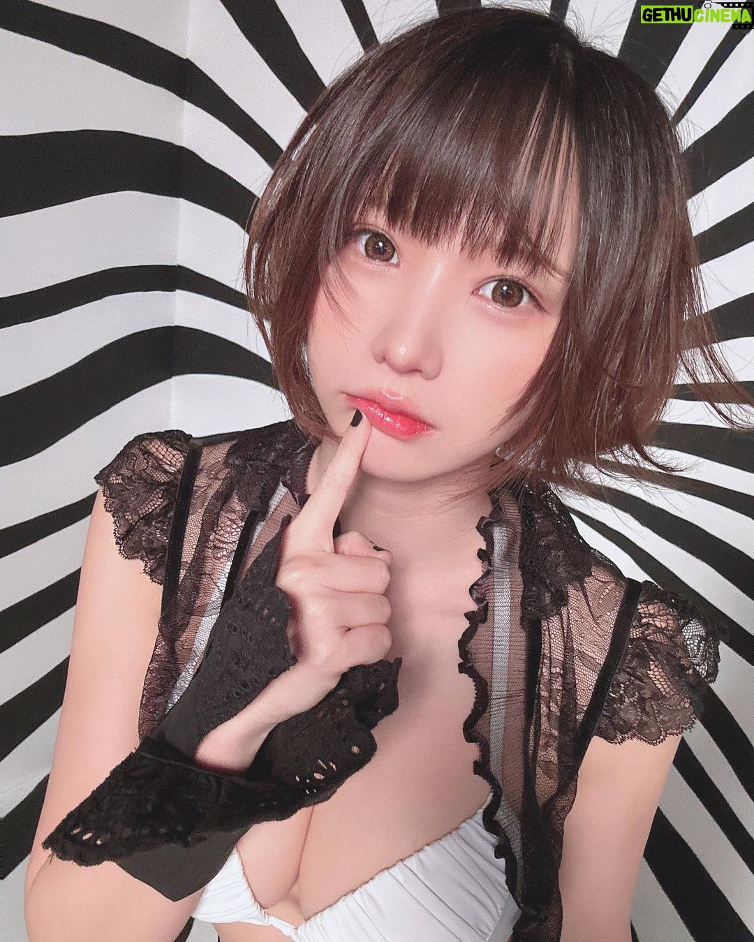 Enako - 107.8K Likes - ただいま発売中の「サイゾー」表紙です🥳