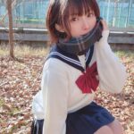 Enako Instagram - 寒かったから鼻赤くなってた😳 ただいま発売中の『週刊少年チャンピオン』表紙です❄️