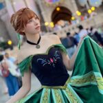 Enako Instagram - 『アナと雪の女王』 / アナ #disneyland #disneyhalloween #dハロ #dハロ仮装