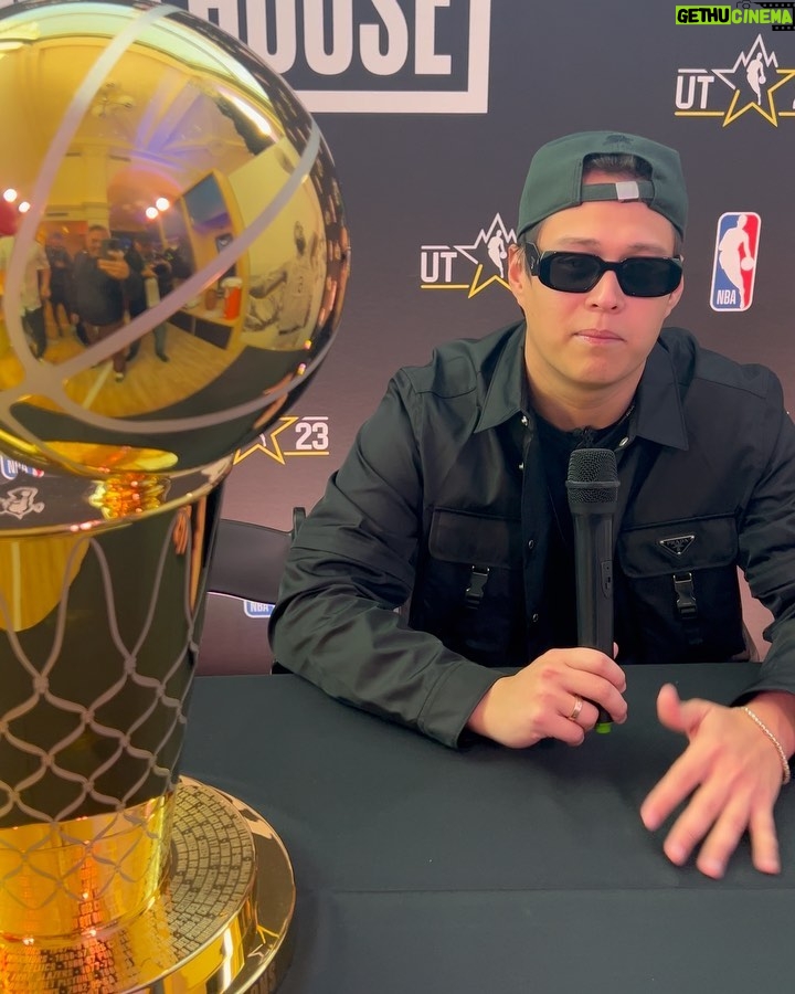 Enrique Gil Instagram - Day 2 was a blast thanks @nba #NBAAllStar #NBAHouse #nbacrossover #nbaallstarweekend