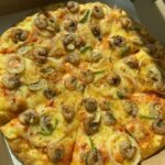 Enrique Gil Instagram - I’ve discovered the sarap of @greenwichpizza’s newest seafood treats! The Cajun Shrimp Overload is shrimply irresistible with its cheesy and savory pizza goodness, while the Creamy Shrimp Spaghetti’s mouthwatering aligue sauce with shrimps and mushrooms is also big hit! 🤤🦐 Order now via greenwichdelivery.com, Greenwich Barkada Messenger, or call #5-55-55. Also available for dine in and take-out in stores nationwide. Ang sea-yaaa! 🌊 #SavorySeafoodDiscoveries