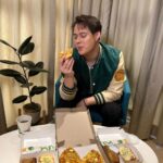 Enrique Gil Instagram - Feeling cheesy this February? Grab the Greenwich Valentines bundle for your special someone 😉❤️ promo starts from feb 10-14 2022 stay cheesy everbody!