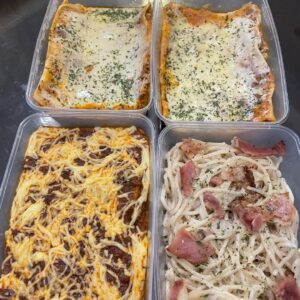 Enrique Gil Instagram - My pasta mukbang dream just came true!! And the best part it’s all for me!!🤣 haha pero pwede rin for sharing!!

Treat your fam or treat yourself and those mukbang desires! 😉💚 Dahil siguradong satisfied ang cravings at budget mo with our new Take Home Shareable Pasta!😉 Are you team Lasagna Supreme, Meaty Spaghetti or Creamy Bacon Carbonara? 

Pwedeliver na sa greenwichdelivery.com, Greenwich Barkada Messenger 📱, Call 📞#5-55-55 . Also available for take-out or pick up.👌🏻