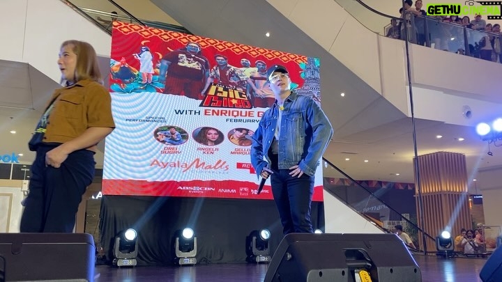 Enrique Gil Instagram - Maraming salamat sa pasabog #BigBirdEnergy ngayong BIG Weekend sa Ayala Malls Cloverleaf with BIG Bird Enrique Gil, Drei Sugay, Angela Ken, and Gello Marquez! 💥🐔 #IAmNotBigBird NOW SHOWING Exclusively in cinemas nationwide!⚠️ UNCUT & R-16 🍌👀